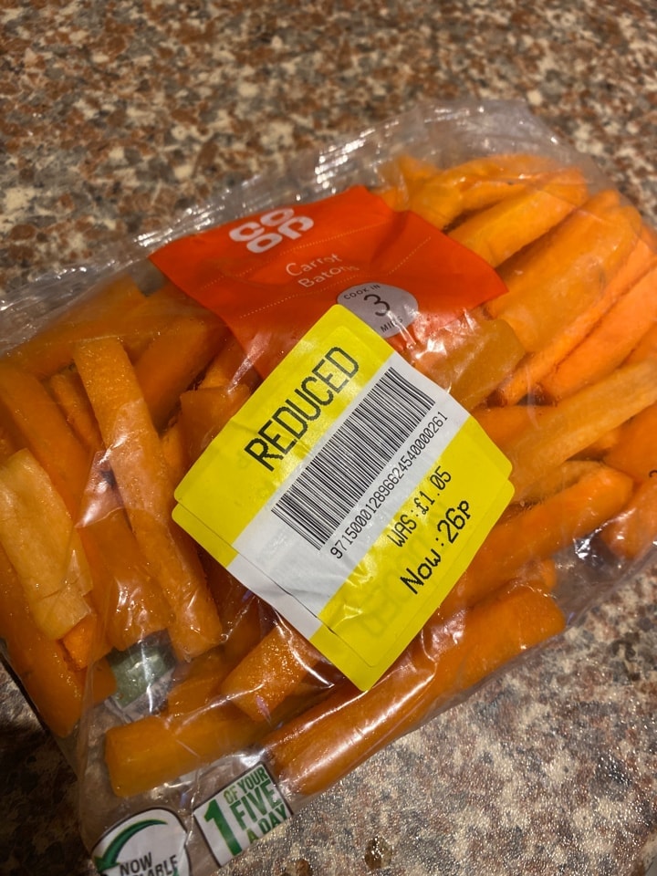 Carrot batons OLIO