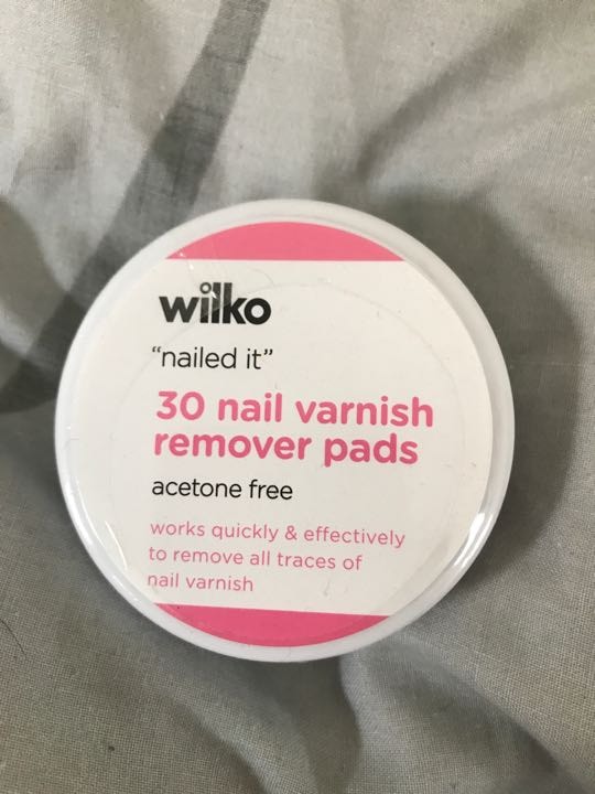 Nail varnish remover pads x 30. Unopened OLIO