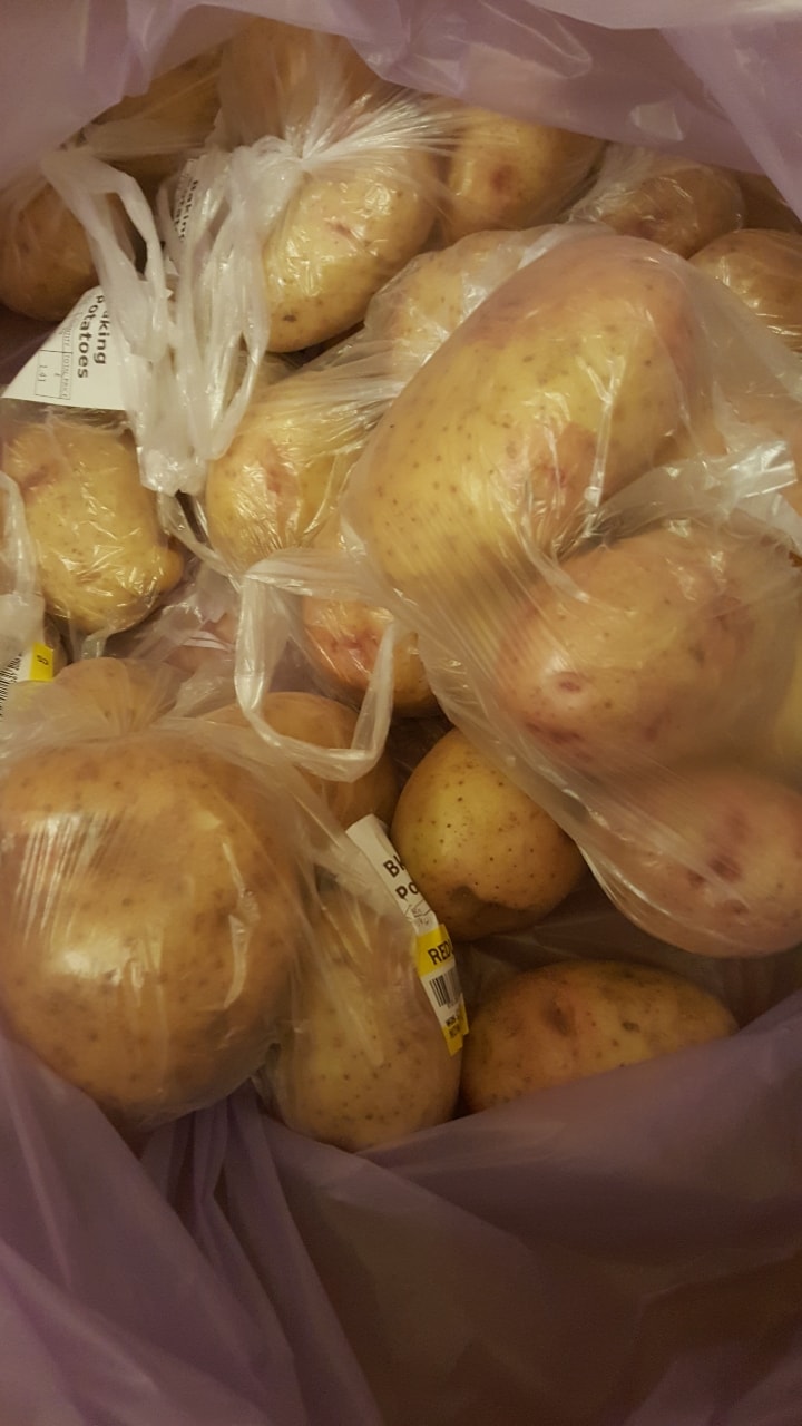 Tesco Baking Potatoes OLIO