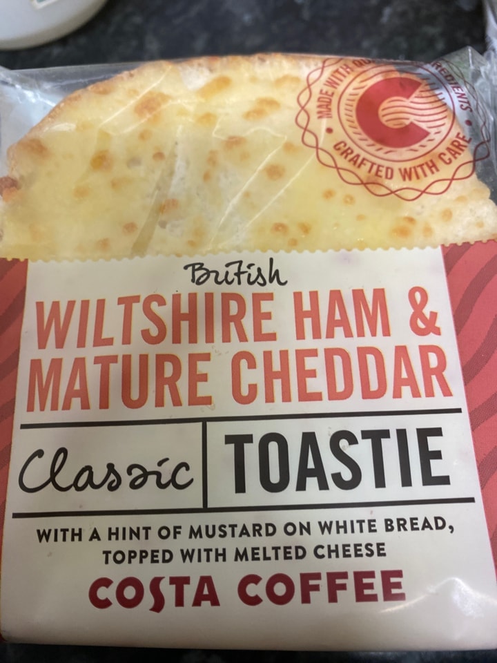 Ham and cheese toastie OLIO