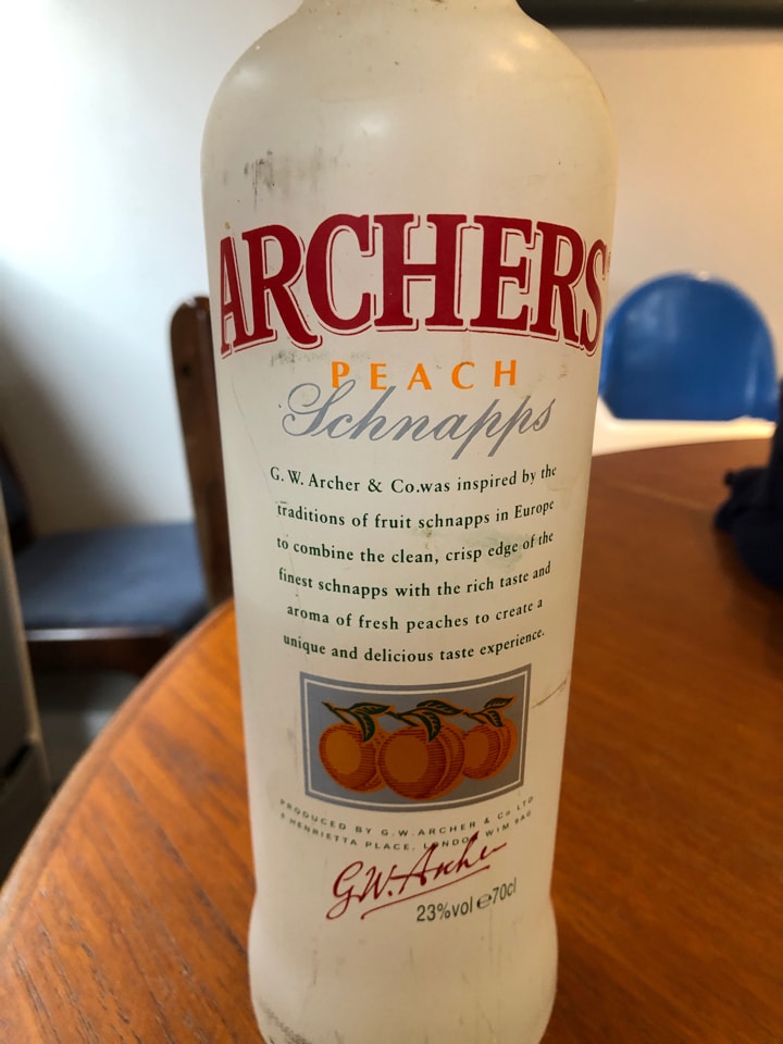 Archers peach schnapps OLIO