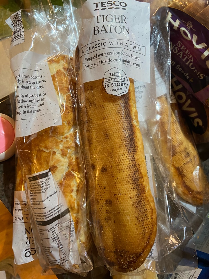 Tiger baton and baguette OLIO