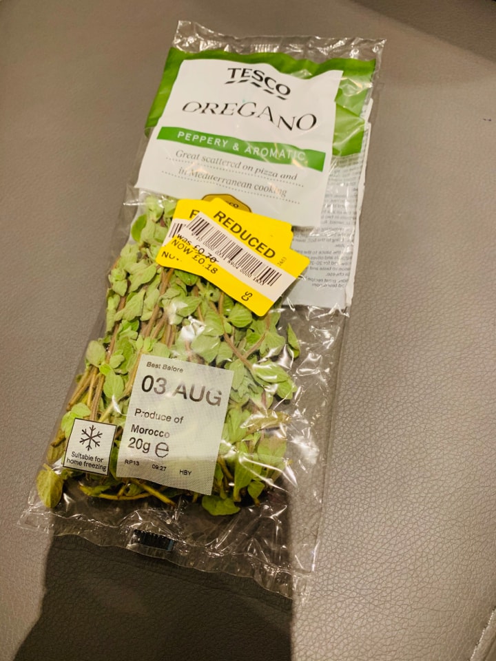 Tesco oregano x 3 OLIO