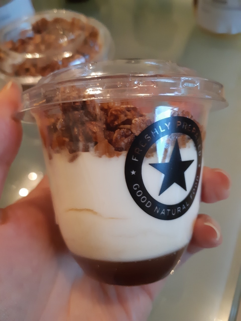 1 × Pret Honey Granola Pot OLIO