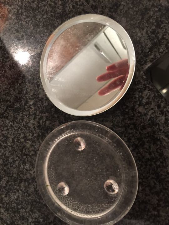 2 Small flat candles holders OLIO