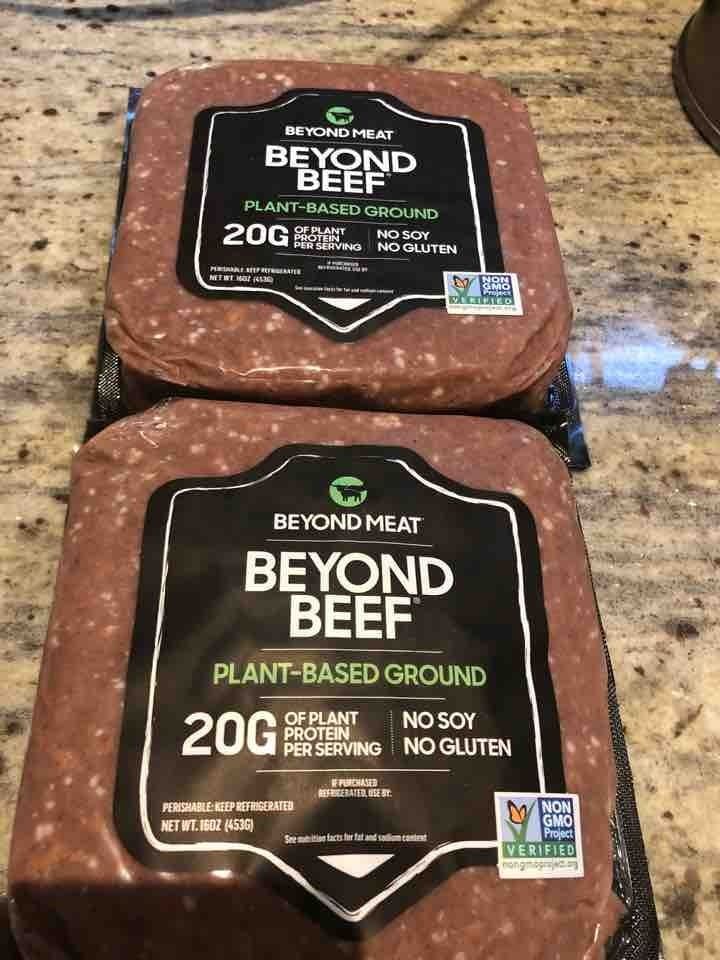 Beyond Beef 2 16oz packs of vegan meat alternative OLIO