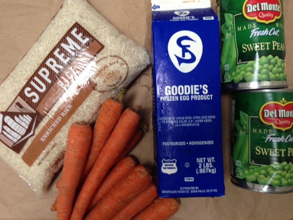 Frozen egg product, rice, canned peas and carrots OLIO