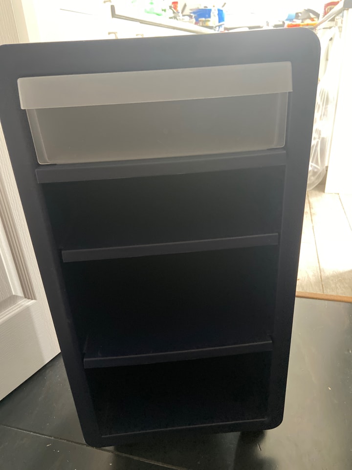 Small plastic Shelves unit with one drawer OLIO