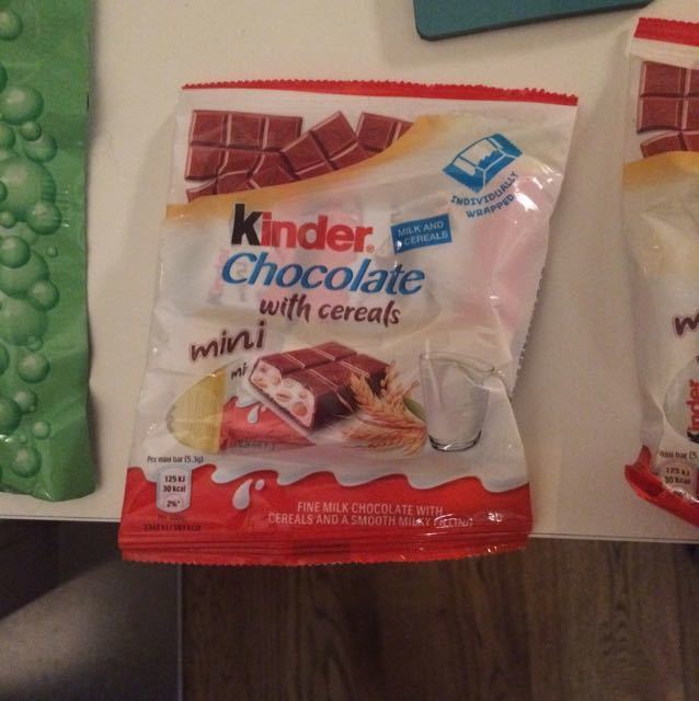 Packs of mini kinder chocolates - OLIO
