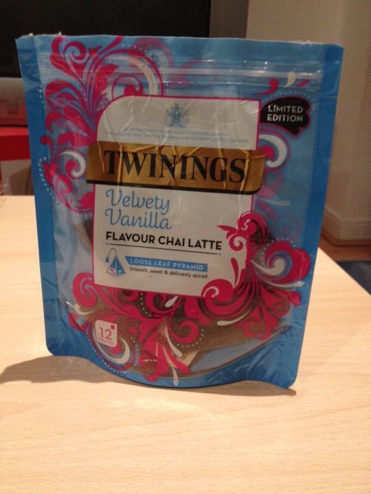 Twinings Vanilla chai latte tea bags OLIO
