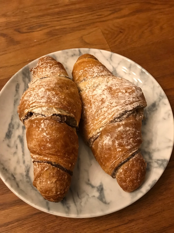 Croissant with chocolate from Pressbyrån pick up 30/09 OLIO