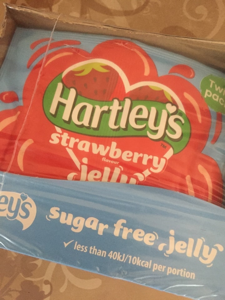 12 sugarfree Hartley jellies OLIO