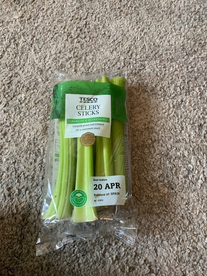 Tesco celery OLIO