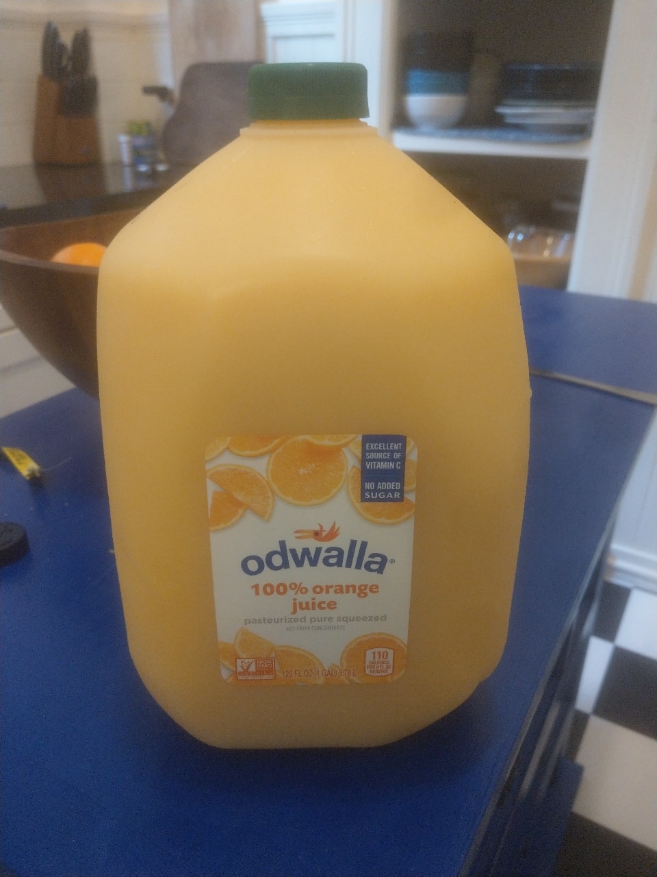 1 Gallon of orange juice OLIO