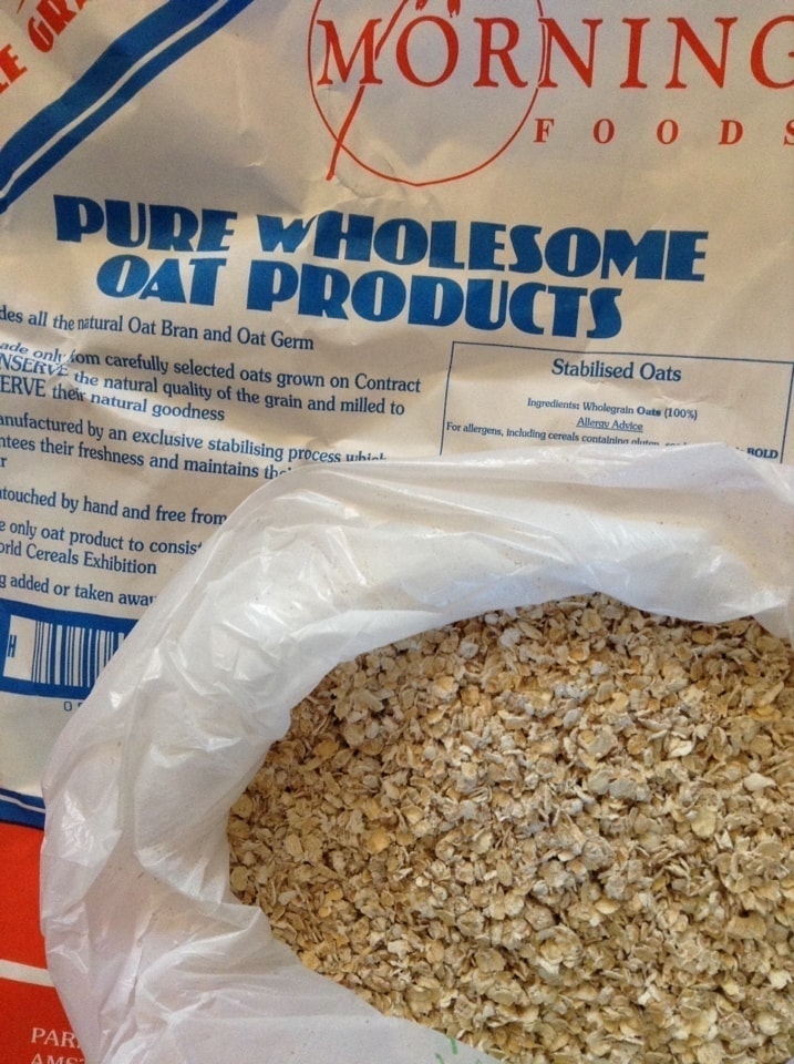 Bags of loose oats (approx 500g each). OLIO