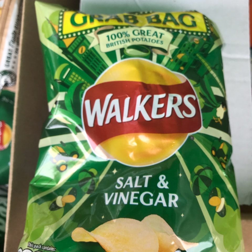 2 Salt &Vinegar Crisps OLIO