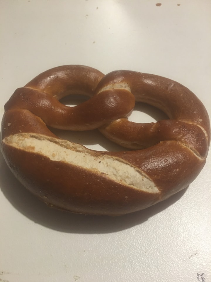 Tesco Giant Pretzel OLIO