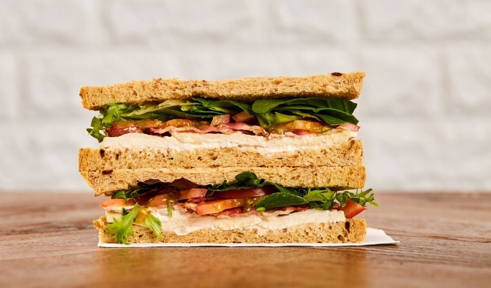 Italian prosciutto baguette OLIO