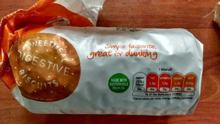 Half a pack Sainsbury's Basics digestive biscuits OLIO