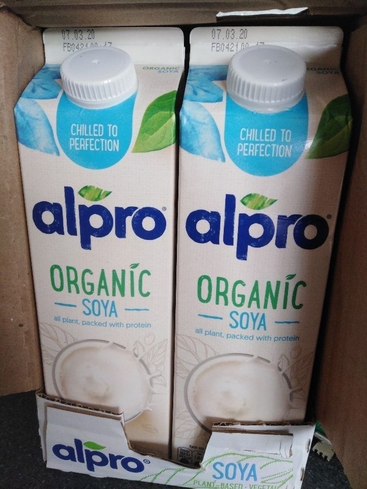 6 bottles of Alpro soya milk OLIO