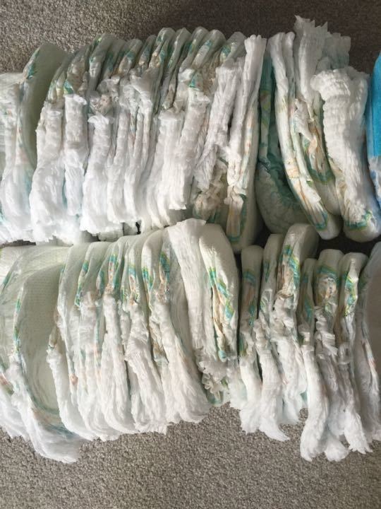 Lots of disposable nappies OLIO