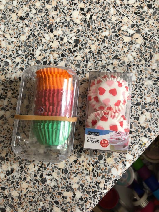 mini cupcake cases kmart