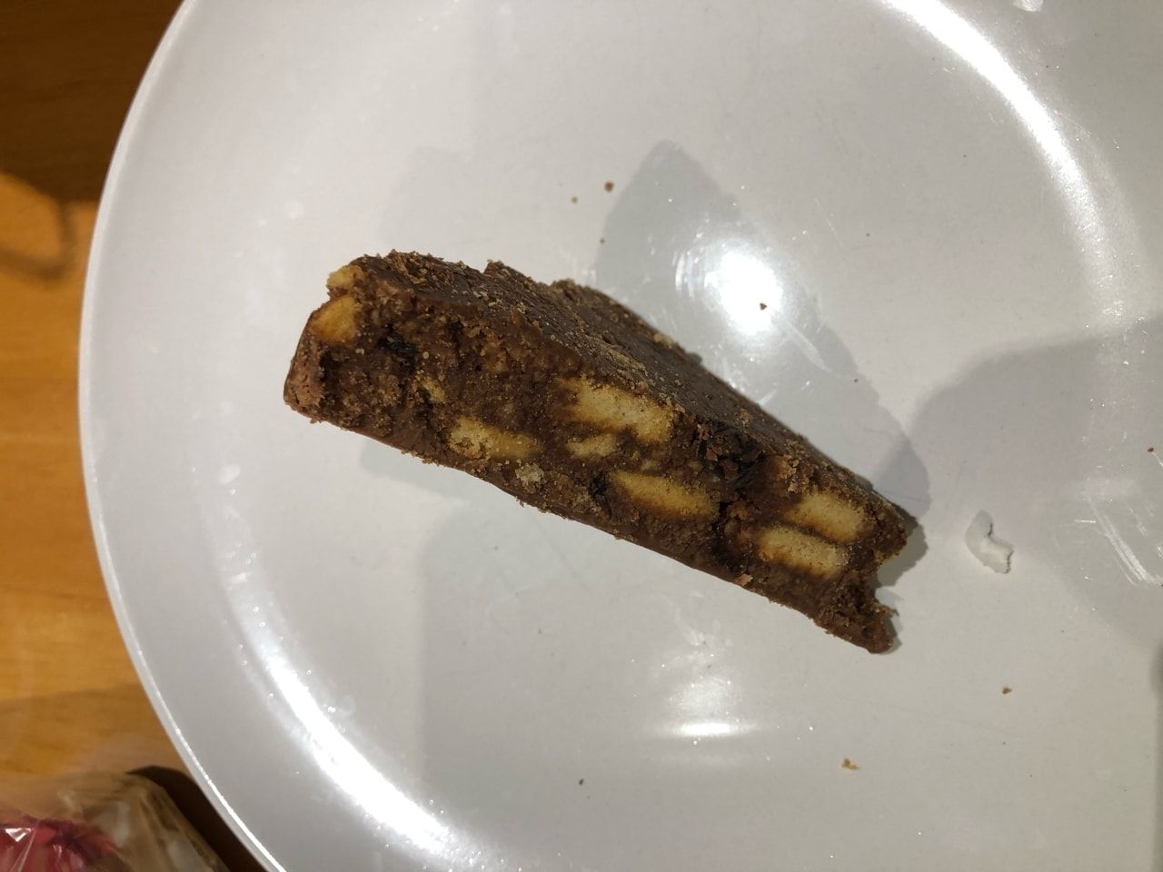 Costa tiffin chocolate shortbread and raisin OLIO